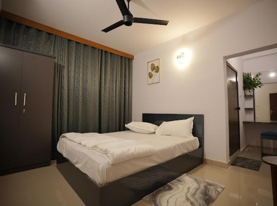 Hotel Le Marina Residency Kozhikode Eksteriør bilde